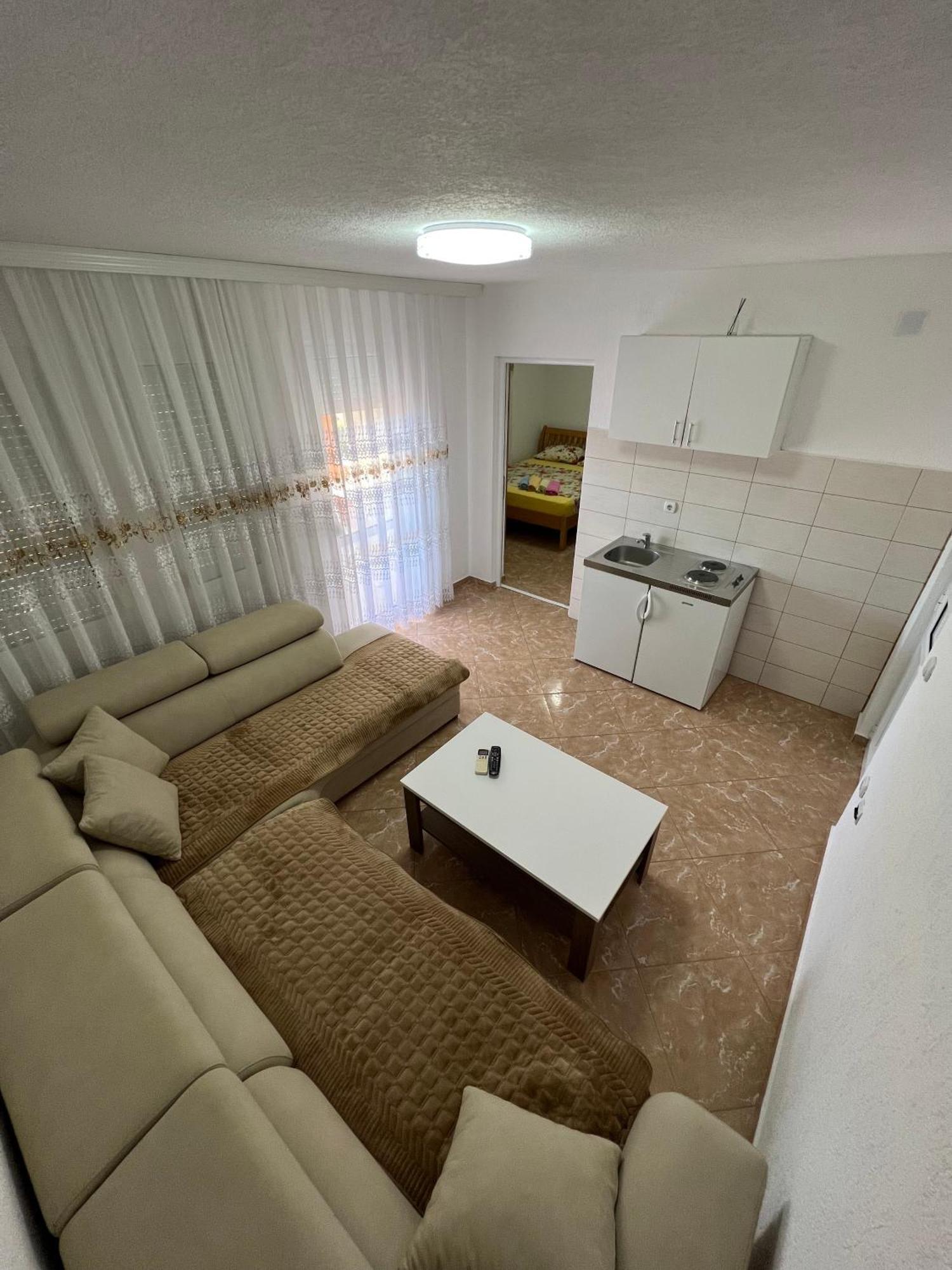 Apartments Zalli อุลซิน ภายนอก รูปภาพ