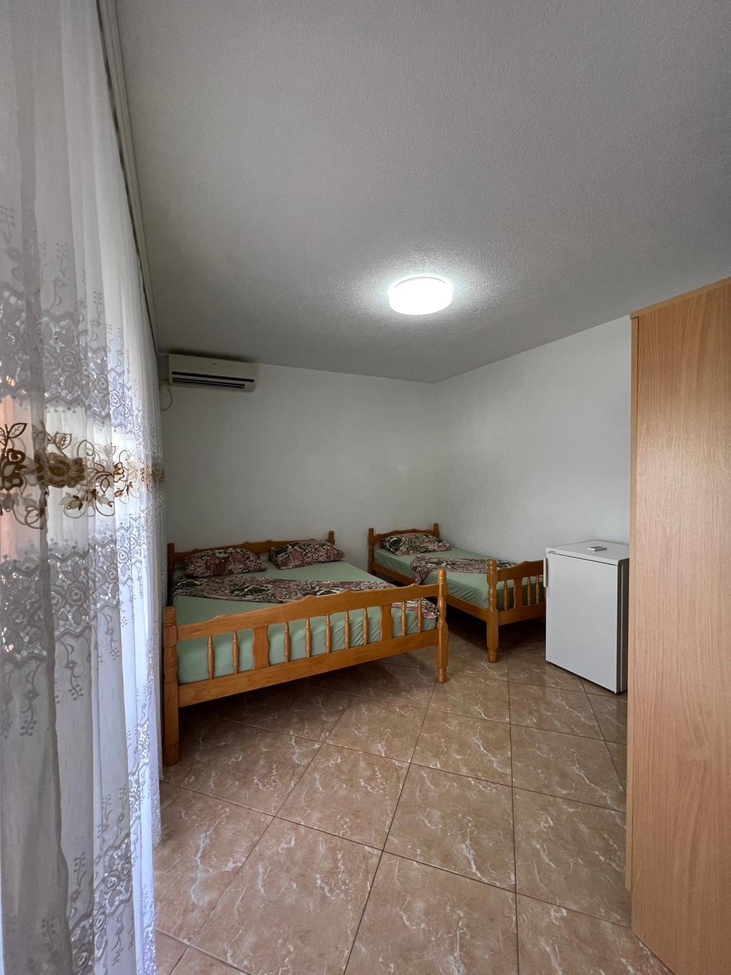 Apartments Zalli อุลซิน ภายนอก รูปภาพ